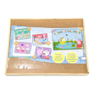 Peppa Pig Puzzle set with a wooden storage box Pre-Owned Well Cared For